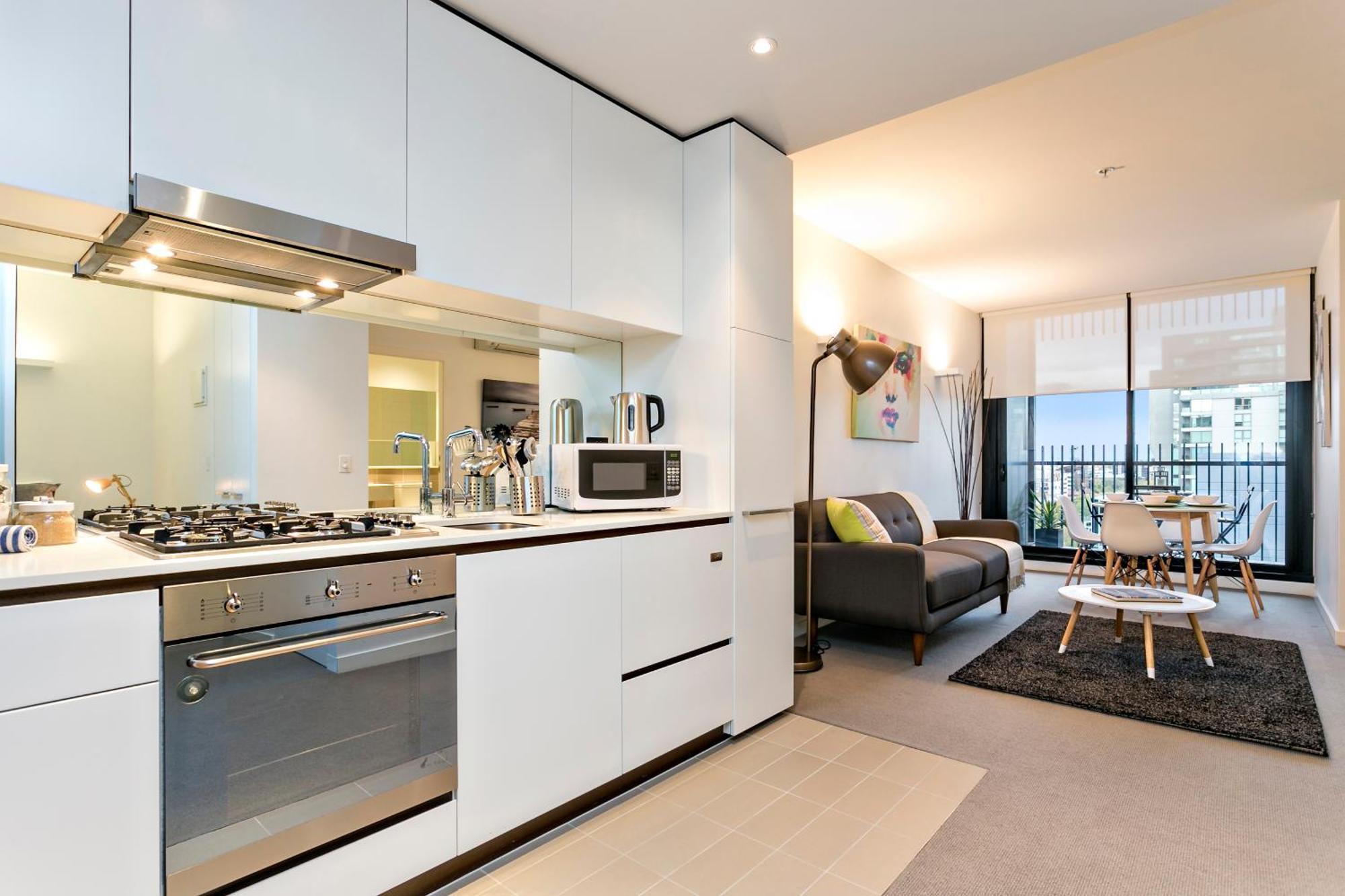 Complete Host Leopold Apartments Melbourne Room photo