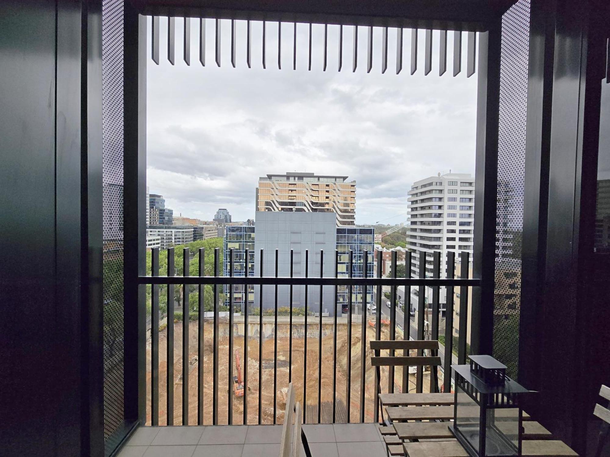 Complete Host Leopold Apartments Melbourne Room photo